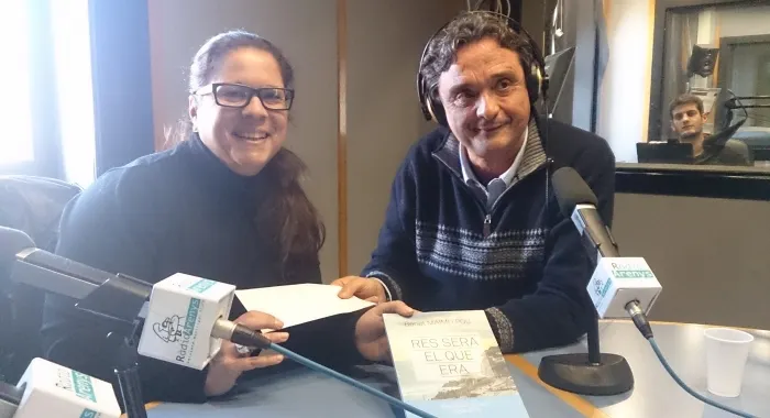 Benet MaimÃ­ ha fet entrega del donatiu aquest matÃ­ a RÃ dio Arenys