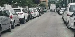 Comencen els treballs d’asfaltat del carrer Enric Granados
