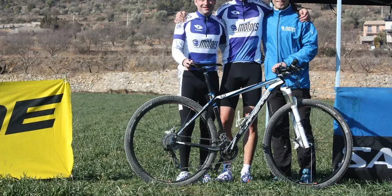 Josep Capdevila i Enric Ramoneda competeixen a l'Andalucía Bike Race
