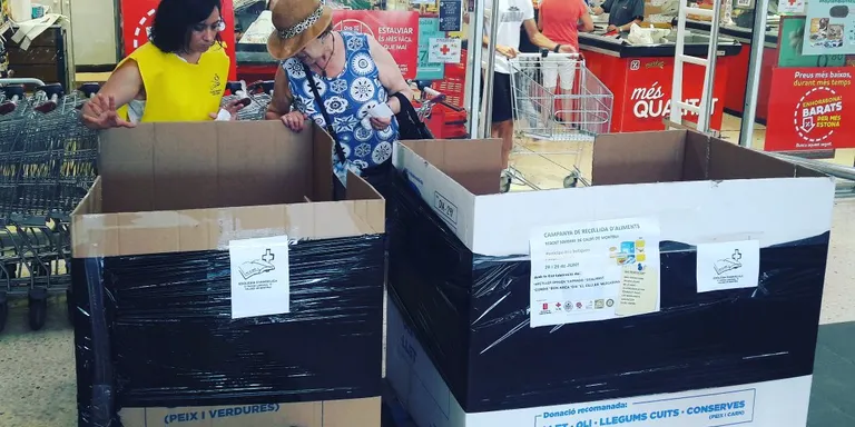 La fam no farà vacances a Caldes. El Rebost Solidari ha aconseguit 8.200kg d'aliments