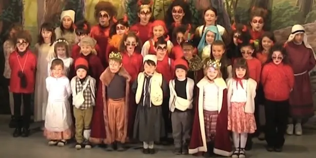 Tornen "Els dimoniets" del Casal Popular
