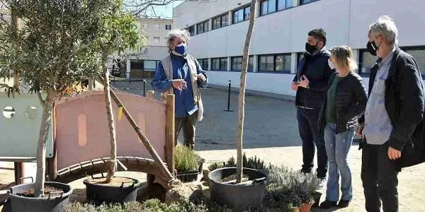 Cal Bofill, a Torredembarra, acull una exposició sobre la creació d'espais verds a les escoles del municipi