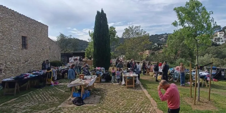 Begur posa al centre la sostenibilitat amb la fira Re-Utilitza