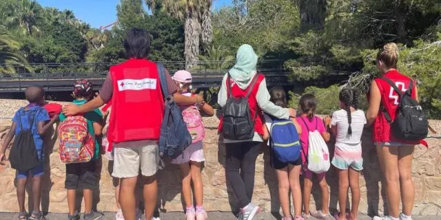 10 infants i joves vallencs es beneficien dels casals d’estiu de la Creu Roja