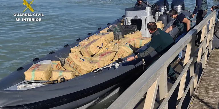 La Guàrdia Civil ha intervingut nou narcollanxes a la costa tarragonina en dos anys, una d’elles a Cambrils