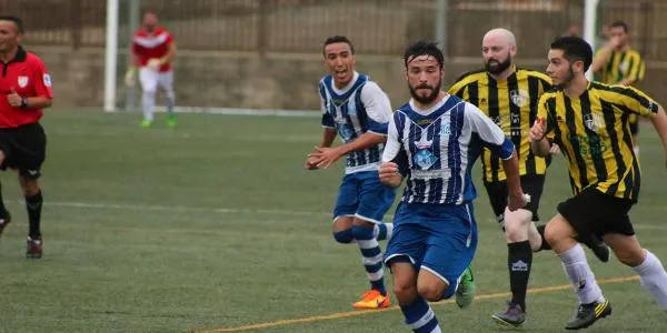 El CE Altafulla encaixa una duríssima derrota per 0-6 contra la UD Torredembarra en el tercer amistós de la pretemporada