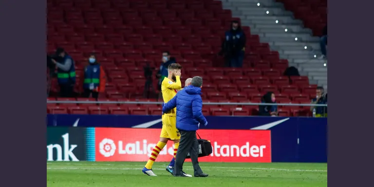 La decisió sobre la operació de Gerard Piqué es prendrà dimecres