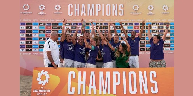 El Terrassa Bonaire de Jeroni Rañé, Adriana Pérez i Helena Blanes es proclama campió d’Europa de futbol platja
