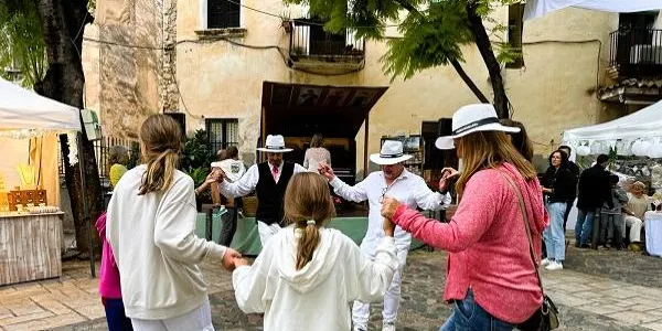 Torredembarra reviu el passat amb la XIV Fira d’Indians, els dies 13 i 14 de setembre