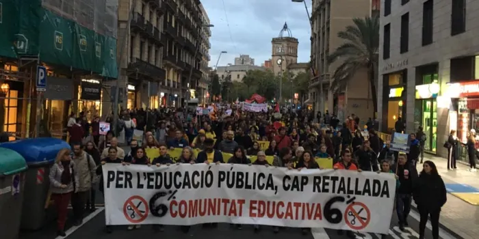 Seguiment desigual de la vaga a l’educació pública a Arenys de Mar