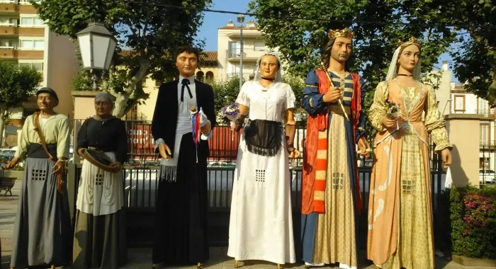 La colla gegantera farà demà una assaig per captar nous membres