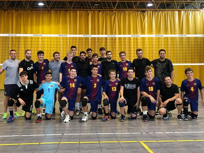 El nou equip masculí el dia de l'amistós amb el Barça / Foto: S.G.
