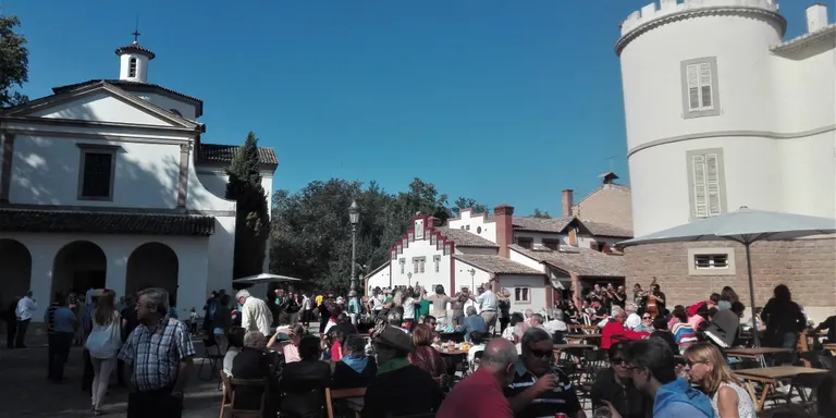 El Castell del Remei celebra diumenge la seva festa major amb recreacions històriques i una retrobada de la comunitat rural que hi vivia les darreres dècades