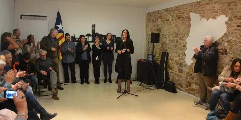 En Marxa-JxCat inaugura la nova seu amb la presència de Montse Puigdemont
