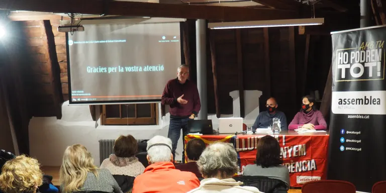 El Consell per la República, Debat Constituent i l'ANC reivindiquen tornar a situar la independència al centre del debat polític