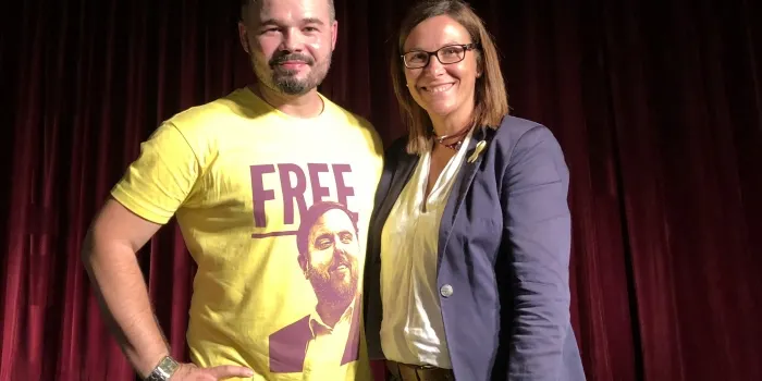 Annabel Moreno diu que vol seguir com a Alcaldessa per ‘fer república’ des de l’Ajuntament