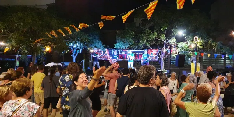 A la venda els tiquets pel sopar de la Revetlla de Sant Joan de la plaça de les Mèlies