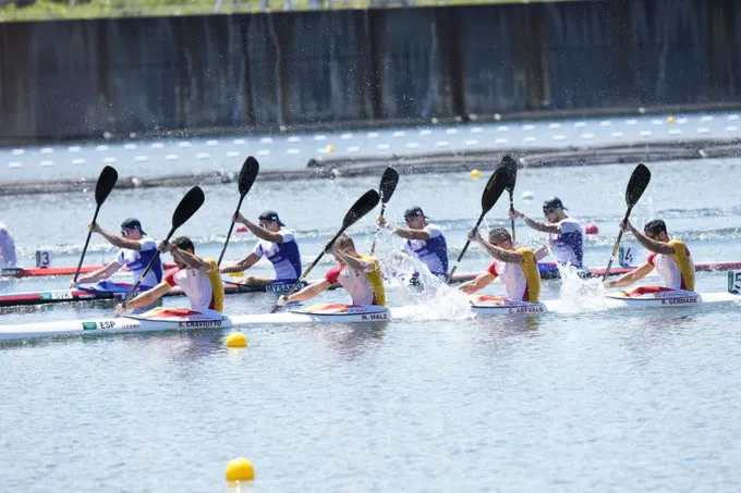 Rècord olímpic del K4 500 de Saul Craviotto per accedir directament a semifinals