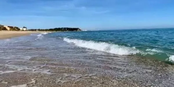 Creixell rebrà una ajuda econòmica per reparar els danys a la platja que va provocar el temporal Nelson