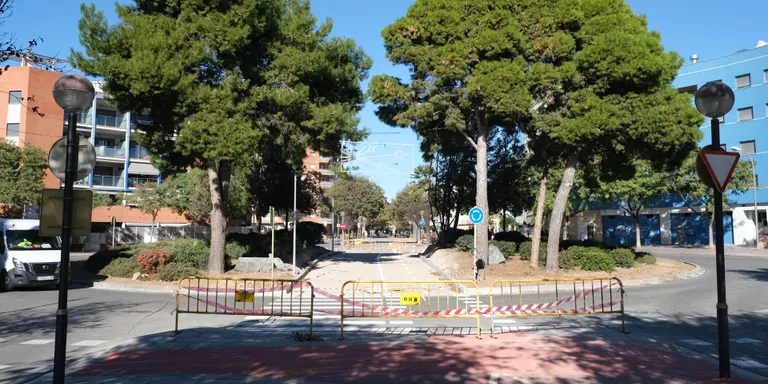 La nova rambla que connecta les avingudes Vidal i Barraquer i Horta de Santa Maria ja és una realitat