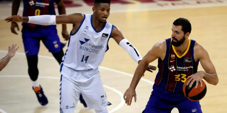 Victòria del Barça i el Baxi en l'inci de l'ACB