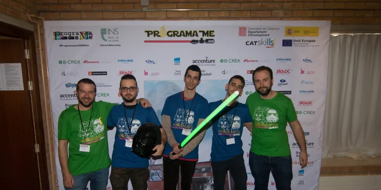 Tres alumnes de l'Institut Joan Brudieu de la Seu guanyen el concurs ProgramaMe a Catalunya