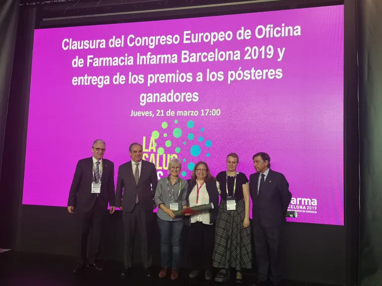 El protocol pinedenc per ajudar a deixar de fumar ha estat premiat al congrés Infarma celebrat a Barcelona