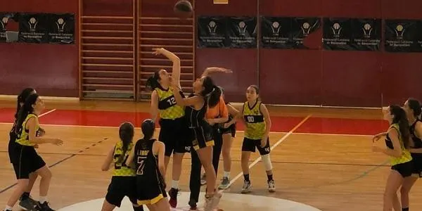 Màxima competitivitat sense premi dels cadets femenins del CB Altafulla - BBG