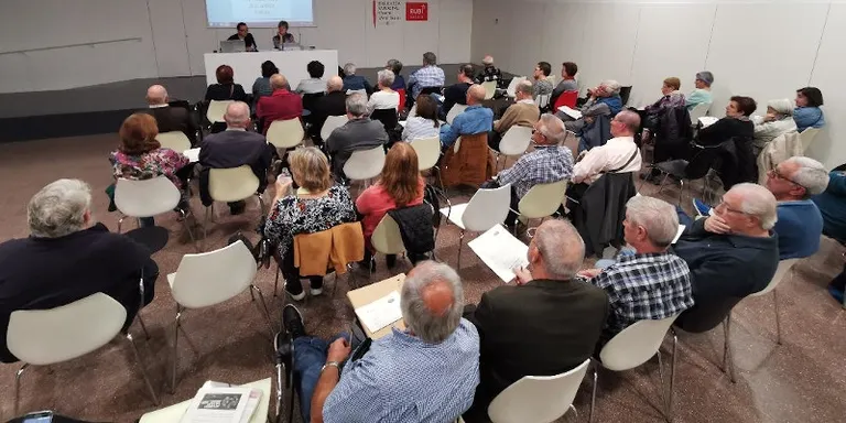 La plataforma aturem la Llei Aragonès confia en poder aturar l’externalització de serveis essencials
