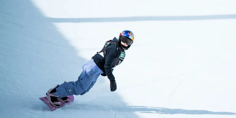 Queralt Castellet classifica per la final de snowboard “halfpipe”