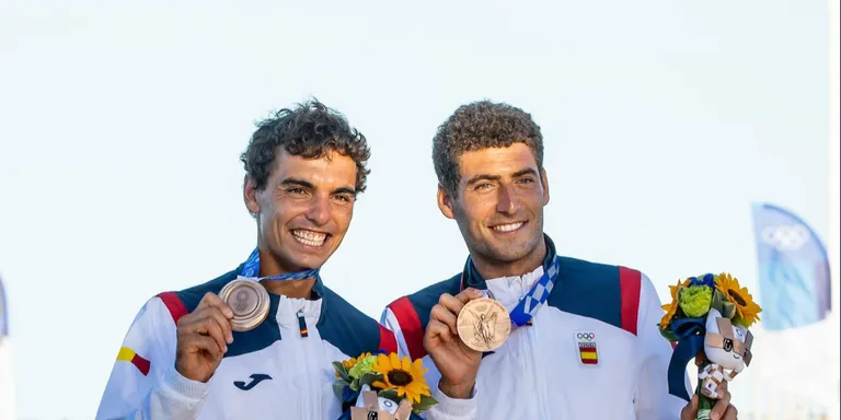 La cita olímpica ha deixat 3 plates, 2 bronzes i 18 diplomes per als catalans