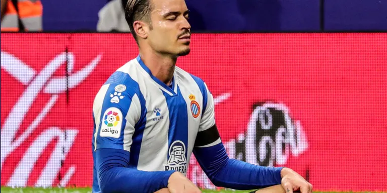 Victòria i consolidació de l’Espanyol contra el Càdis (0-2)