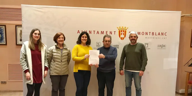 Victòria de l’hoquei, que es jugarà l’ascens a l’última jornada i derrotes del futbol sala masculí, femení i el futbol