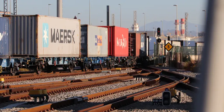 Les exportacions creixen un 8,3% a Catalunya a l'octubre, fins als 8.567,3 milions, mentre que a l'Estat cauen un 2,4%