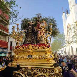 La Oración en el Huerto ya recorre las calles de Utrera - episode art