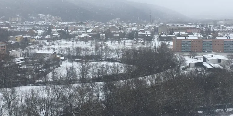 Primera nevada del 2021 a la Seu d’Urgell