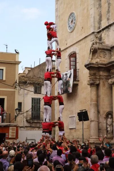 La Colla Joves s’anota el primer 3de8 de l’any al Vendrell