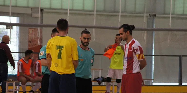 L’Esportiu masculí continua salvant el futbol sala sènior