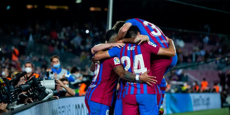 El Barça torna amb força i remunta contra el València (3-1)