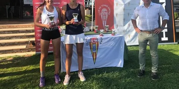 La tennista Anna Ortiz es proclama campiona d’Espanya Junior de Dobles