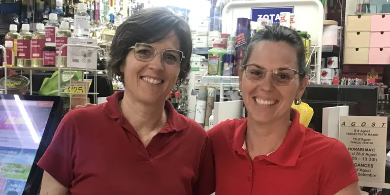 Entrevista a Remei i Nuria Marimon un cop ja passats tant el Pregó com la Festa Major de Sant Pere de Riudebitlles.