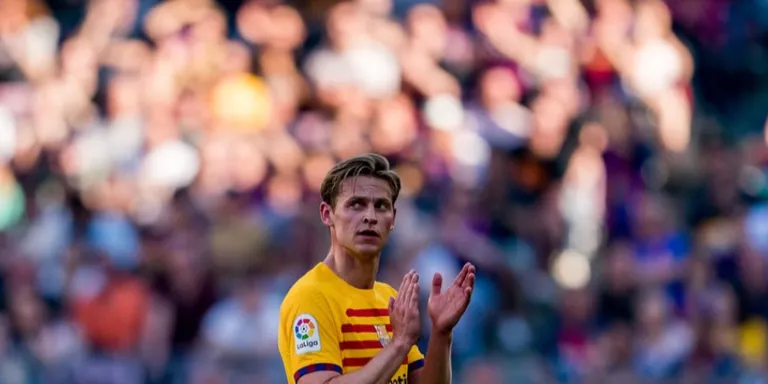Un gol de Ferran Torres dona els 3 punts al Barça davant l'Atleti (1-0)