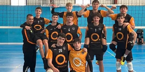El Juvenil i el Cadet masculí del CEVOL Torredembarra es queden a un pas de certificar la fase d’ascens davant el CV Arenys