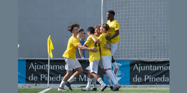 L'Aquahotel Pineda guanya el primer partit de la lliga The Cup contra l'Espanyol per 1 gol a 0