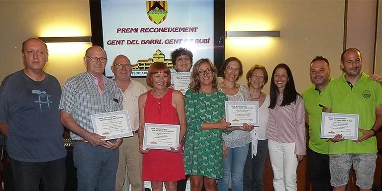 L'AVV de la Zona del Mercat entrega els premis "Gent del barri, gent de Rubí"