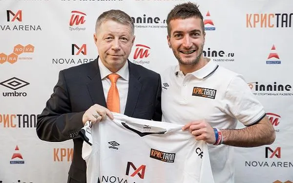 Llorenç Gómez fitxa pel prestigiós BSC Kristall, i es converteix en una referència mundial