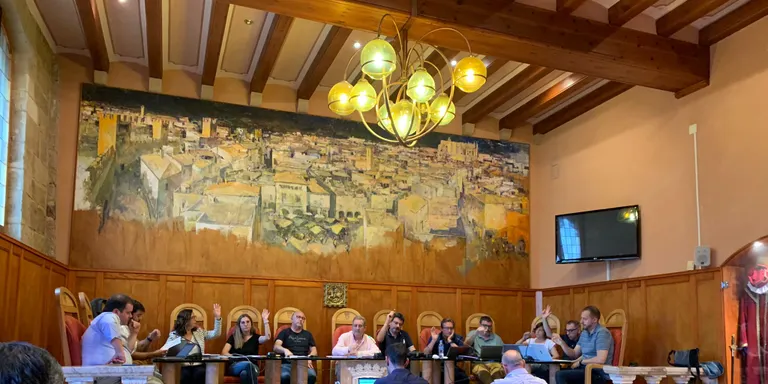 El ‘Retorn al microteatre’ reuneix un centenar de persones a la Torre Bassas