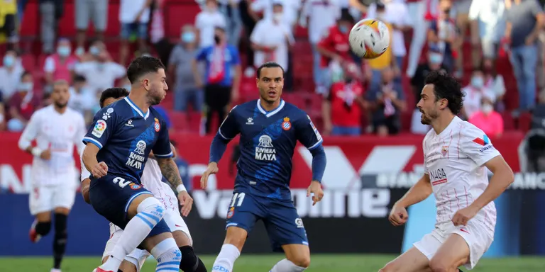 L’Espanyol marxa sense premi (2-0) plantant cara al Sevilla