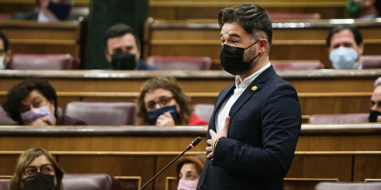 ERC plantejarà a Bolaños el blindatge del català a la llei audiovisual i el traspàs de la comissaria de Via Laietana