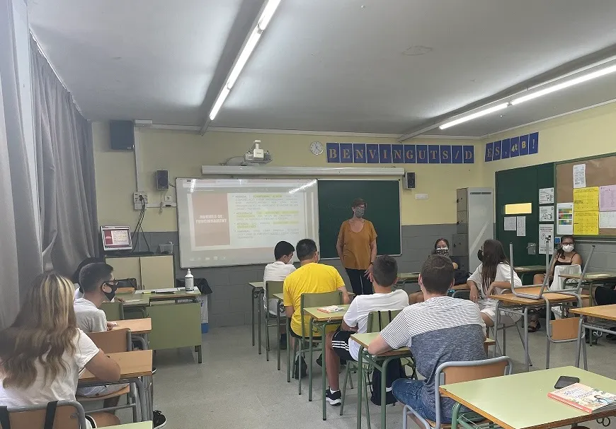 Escoles, instituts i llars d'infants de Pineda: 472 confinats